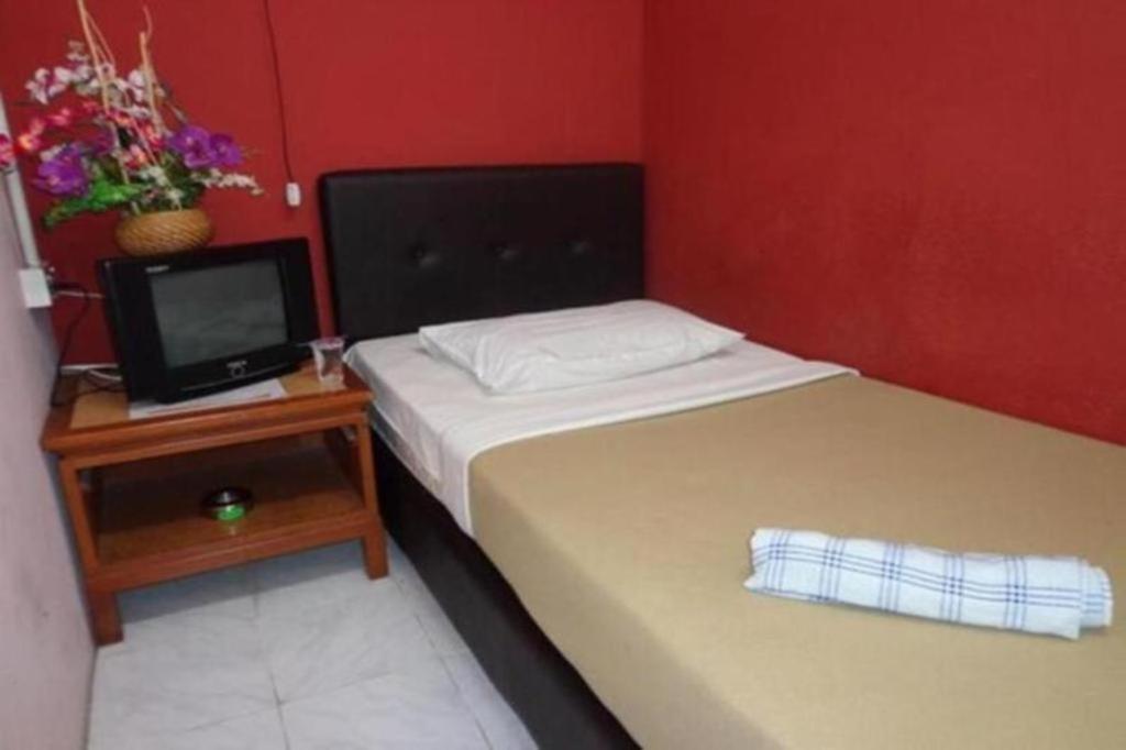 F Hotel Sungai Dua Bukit Экстерьер фото